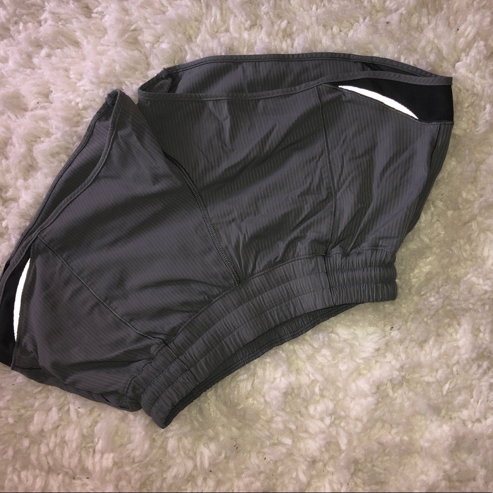 Grey lulu lemon shorts